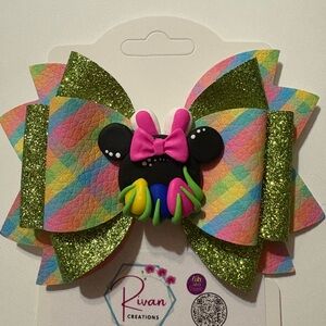 Colorful Glitter Bow with Mouse Design